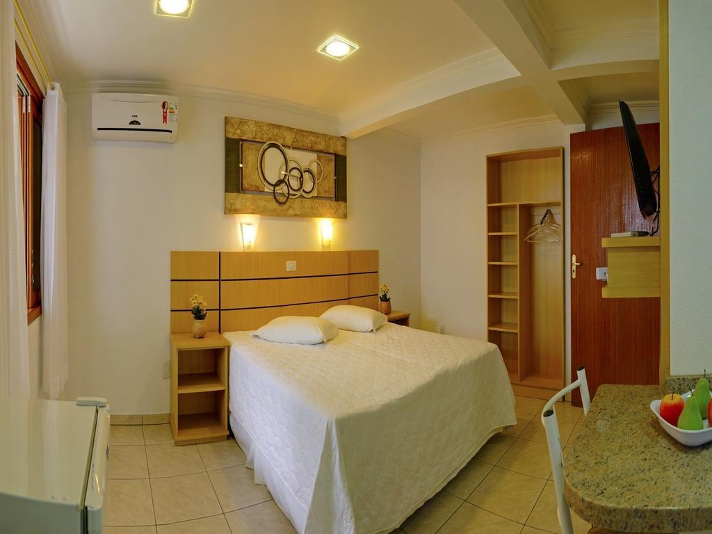 Morada Do Sol Apart Hotel Garopaba Bilik gambar